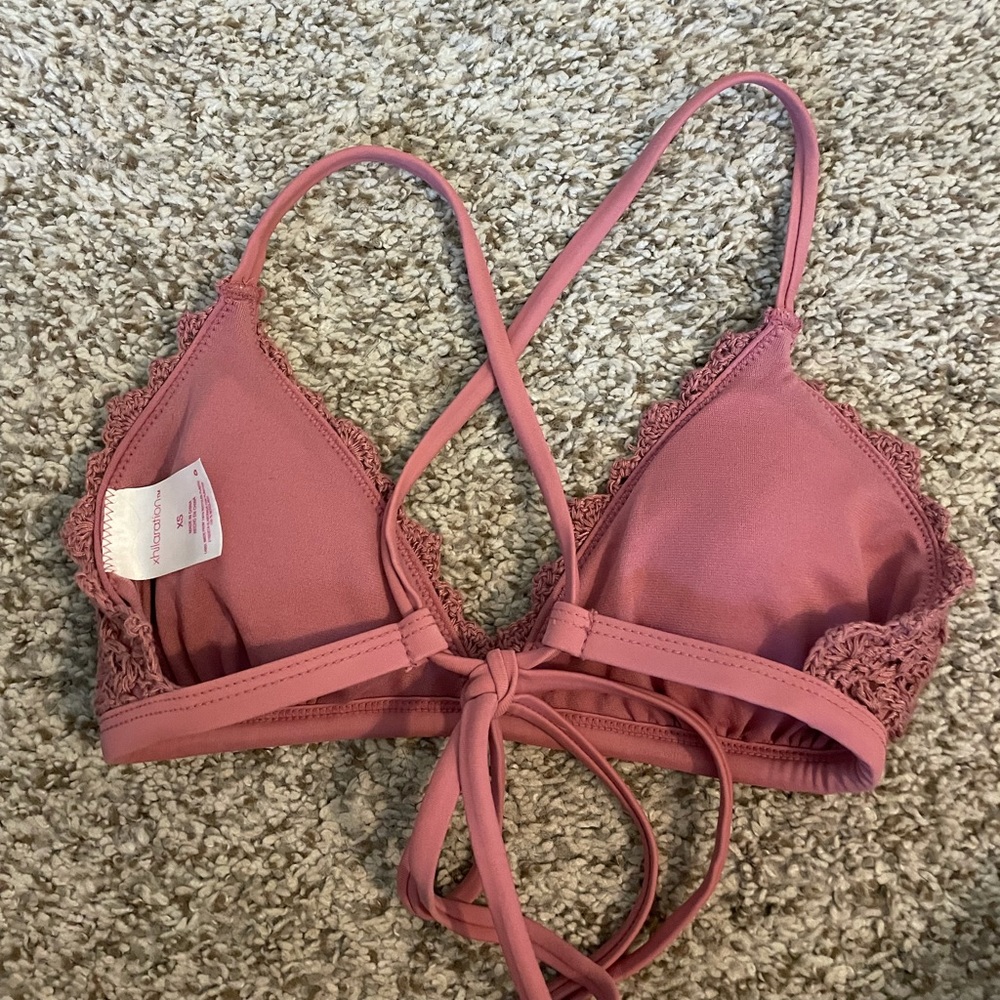 Light pink Target xs bikini top. - Picture 2 of 4